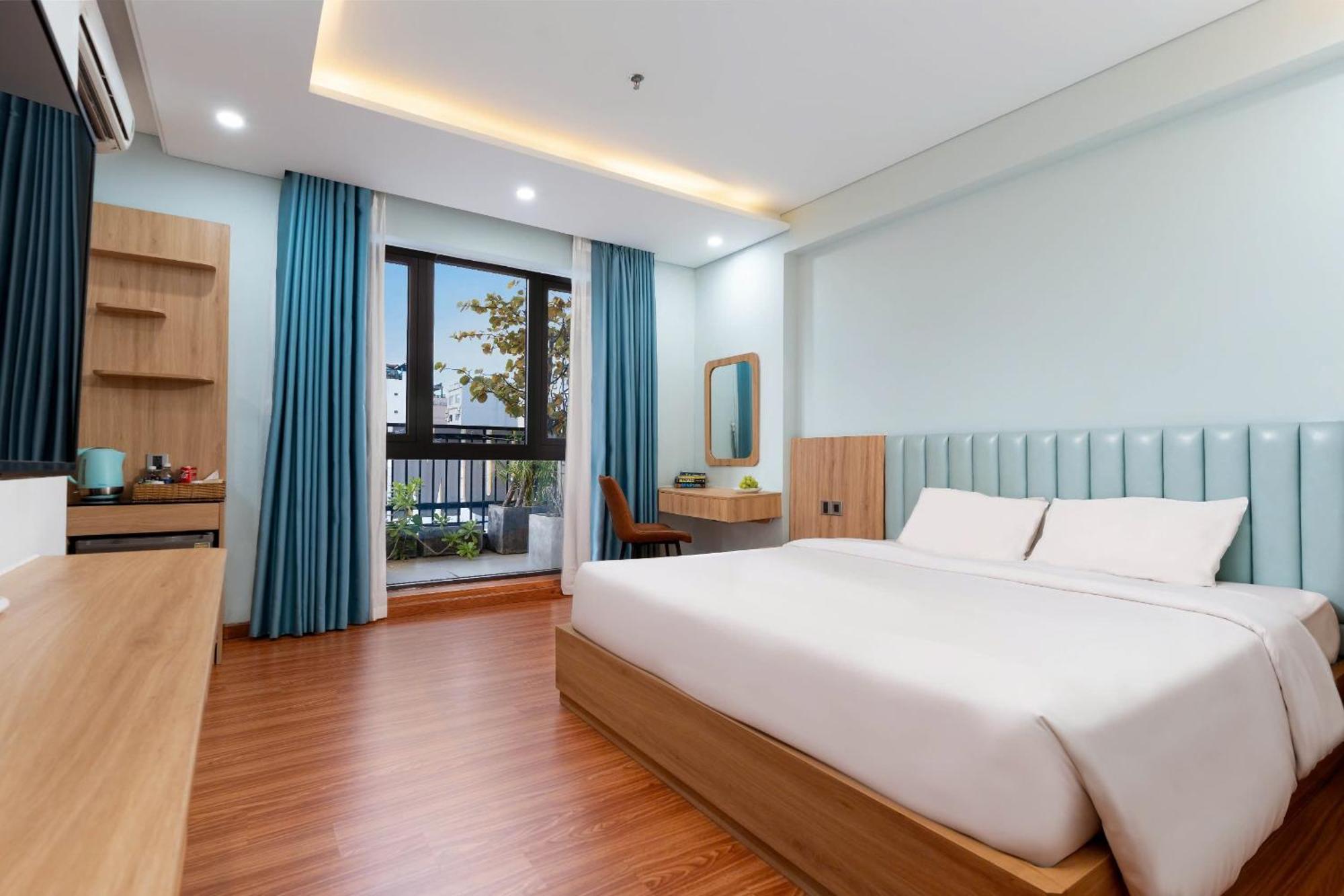 Hummer Hotel & Apartment Da Nang Beach Экстерьер фото